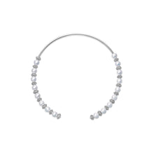 将图像加载到图库查看器中,Signature Pearl Diamond Neck Cuff