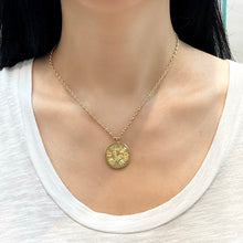 Load image into Gallery viewer, Customizable Hand-Carved 18K Gold Diamond Necklace
