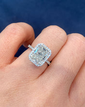 Load image into Gallery viewer, White Radiant Diamond Ring