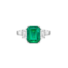 将图像加载到图库查看器中,Emerald Three Stone Ring