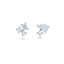 将图像加载到图库查看器中,Diamond Cluster Studs