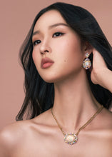 Load image into Gallery viewer, Australian Crystal Opal Colored Gemstones