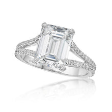 Load image into Gallery viewer, Emerald Cut Diamond Ring