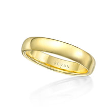 Load image into Gallery viewer, Classic Wedding Band Gold