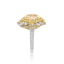 Load image into Gallery viewer, Fancy Yellow Diamond Ring