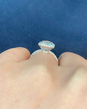 Load image into Gallery viewer, White Radiant Diamond Ring
