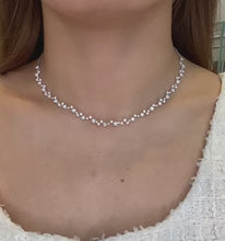 在画廊查看器中加载和播放视频，Baby&#39;s Breath Diamond Necklace
