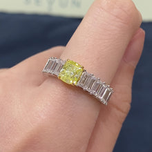 Load and play video in Gallery viewer, Fancy Intense Green-Yellow Diamond Ring
