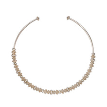 将图像加载到图库查看器中，Signature Diamond Neck Cuff
