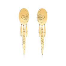 Load image into Gallery viewer, Long dangling gold earrings
