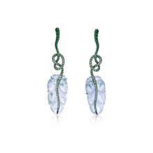 将图像加载到图库查看器中，Jadeite Leaf Tsavorite Earrings
